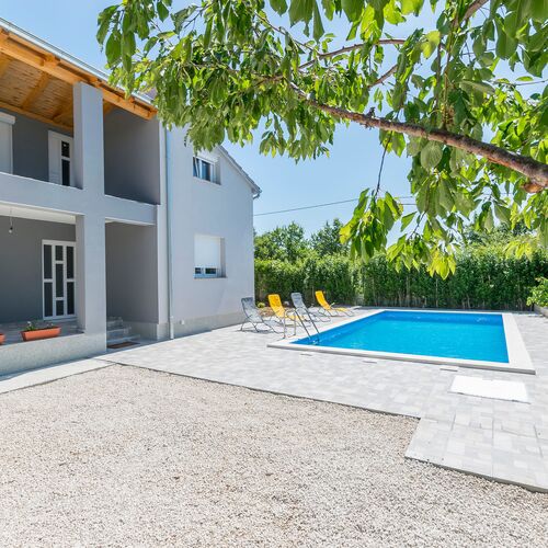 Apartment Cherry Garden Zemunik Donji