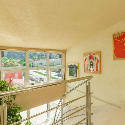 Apartments Mate Omis  4