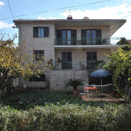 Apartments Valerija Supetar