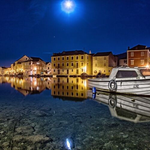 Apartments Emmas studio Stari Grad  2