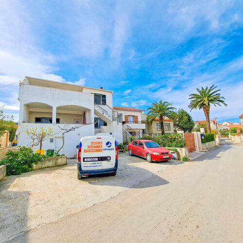 Apartment Toma Supetar  2