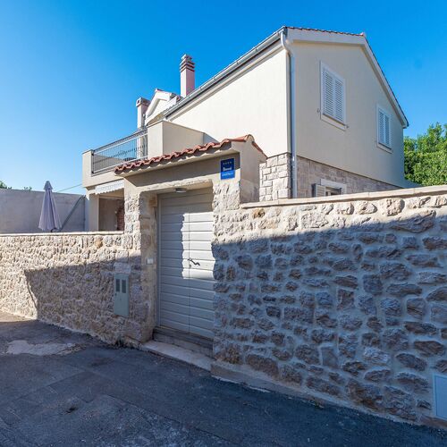 House Marijanka Kozino