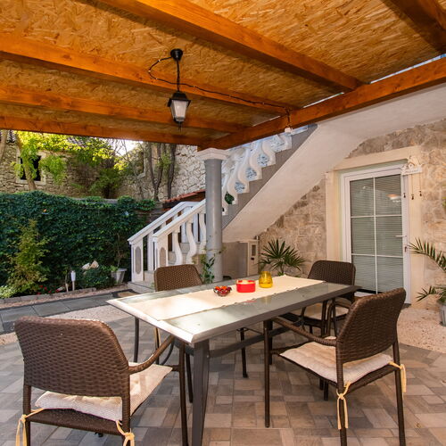 Apartment Kameni dvori Nin  3