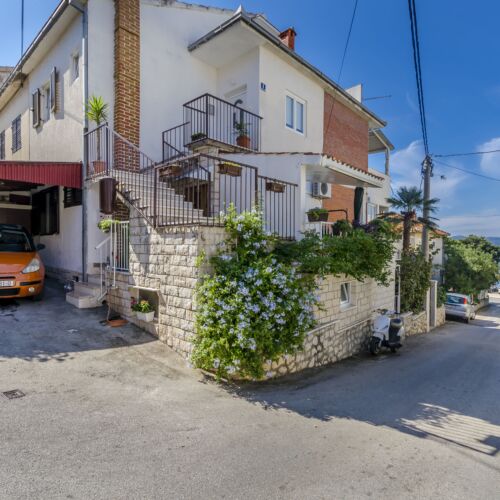 Apartment Buksa Trogir  4
