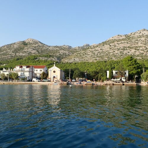 Apartments PUNTA-in the stone house Starigrad Paklenica  4