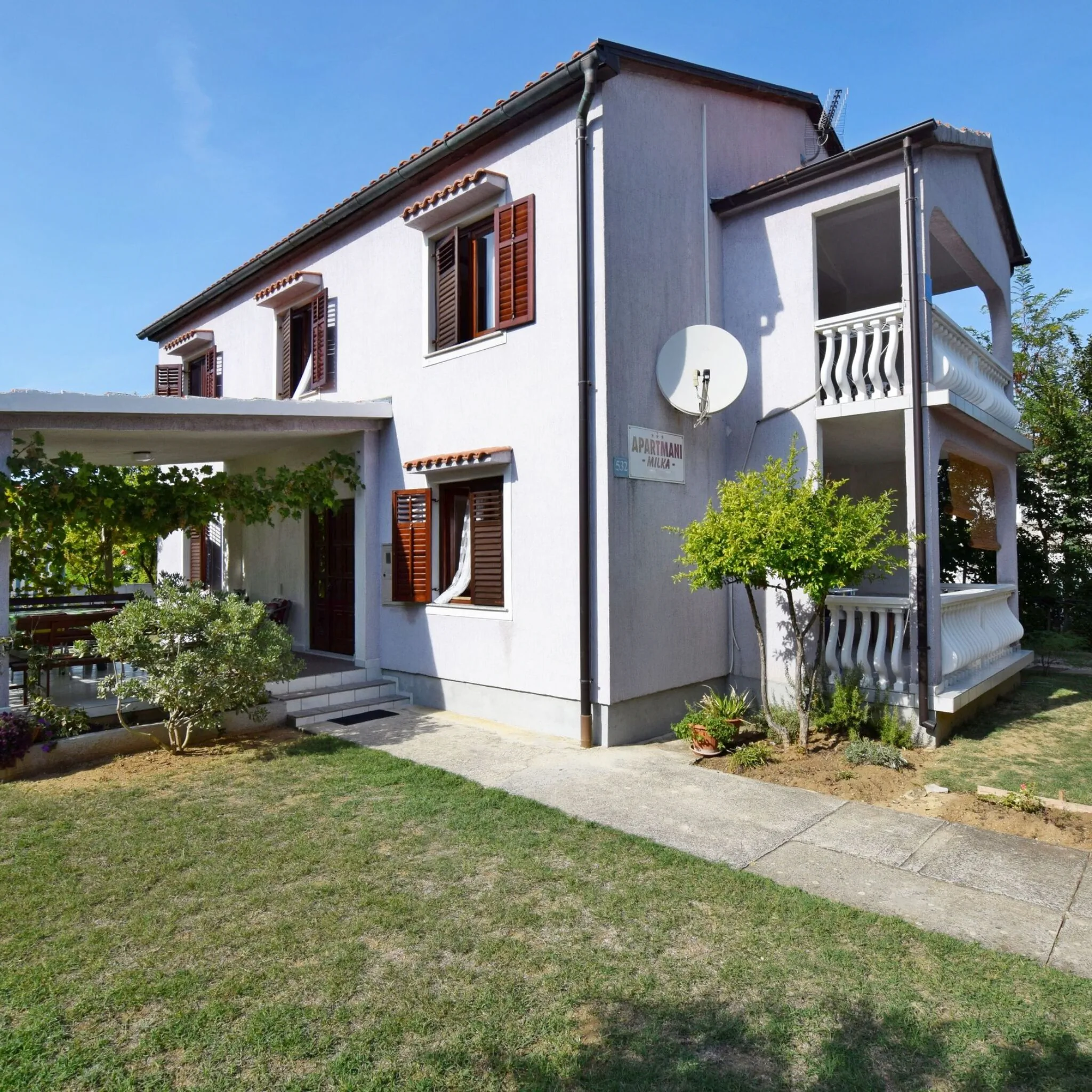 Apartments Keti Sabunike