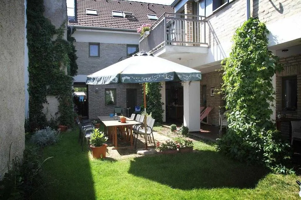 Hotel Eliot Štúrovo