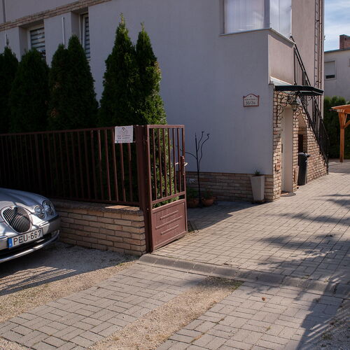 Kügi Apartman Balatonalmádi  4
