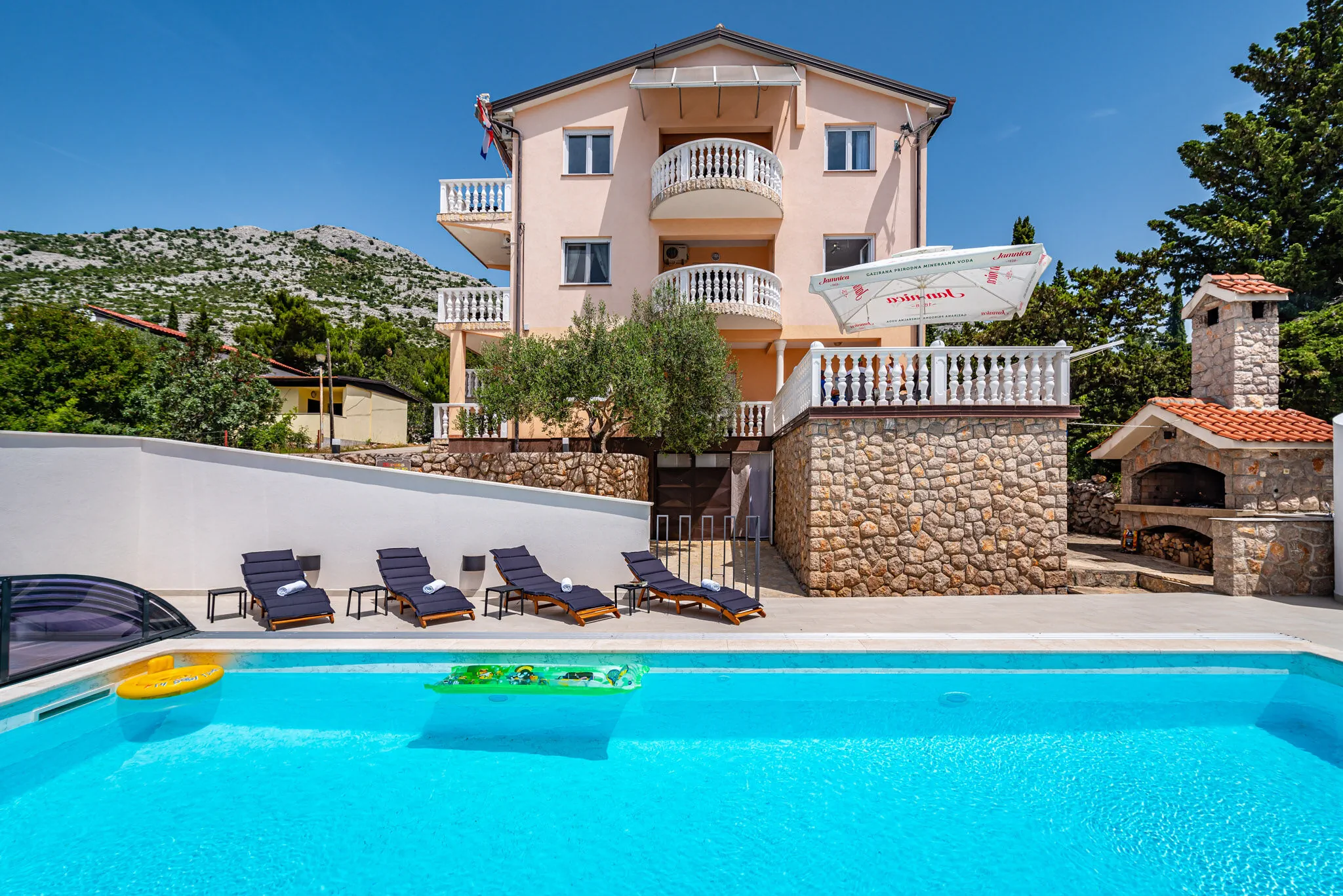 Apartmani Prkačin Starigrad