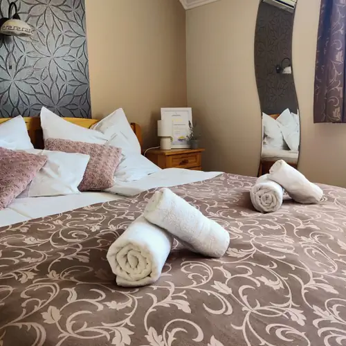 Várkert Apartman Duplex Gyula 003 kép