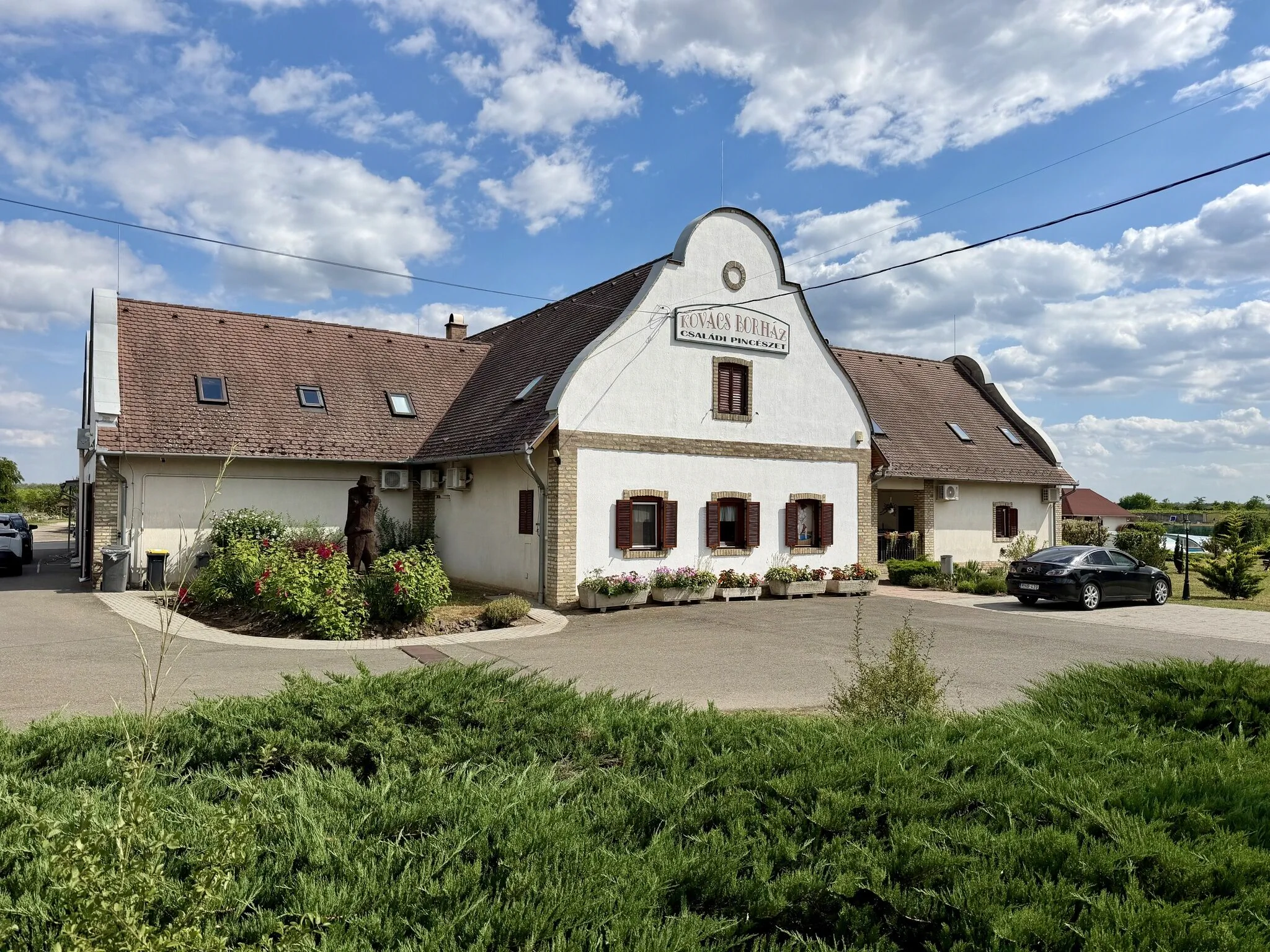 Borház Panzió Hajós-Pincefalu
