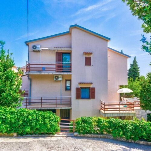 Apartmani Julia Selce  2