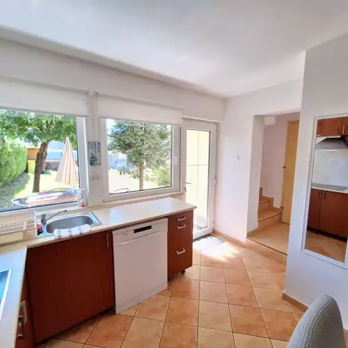 Ambrus Apartman Balatonalmádi 008 kép