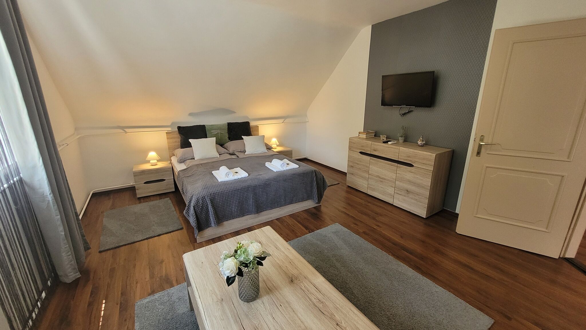 Szitakötő Apartmanház Eger
