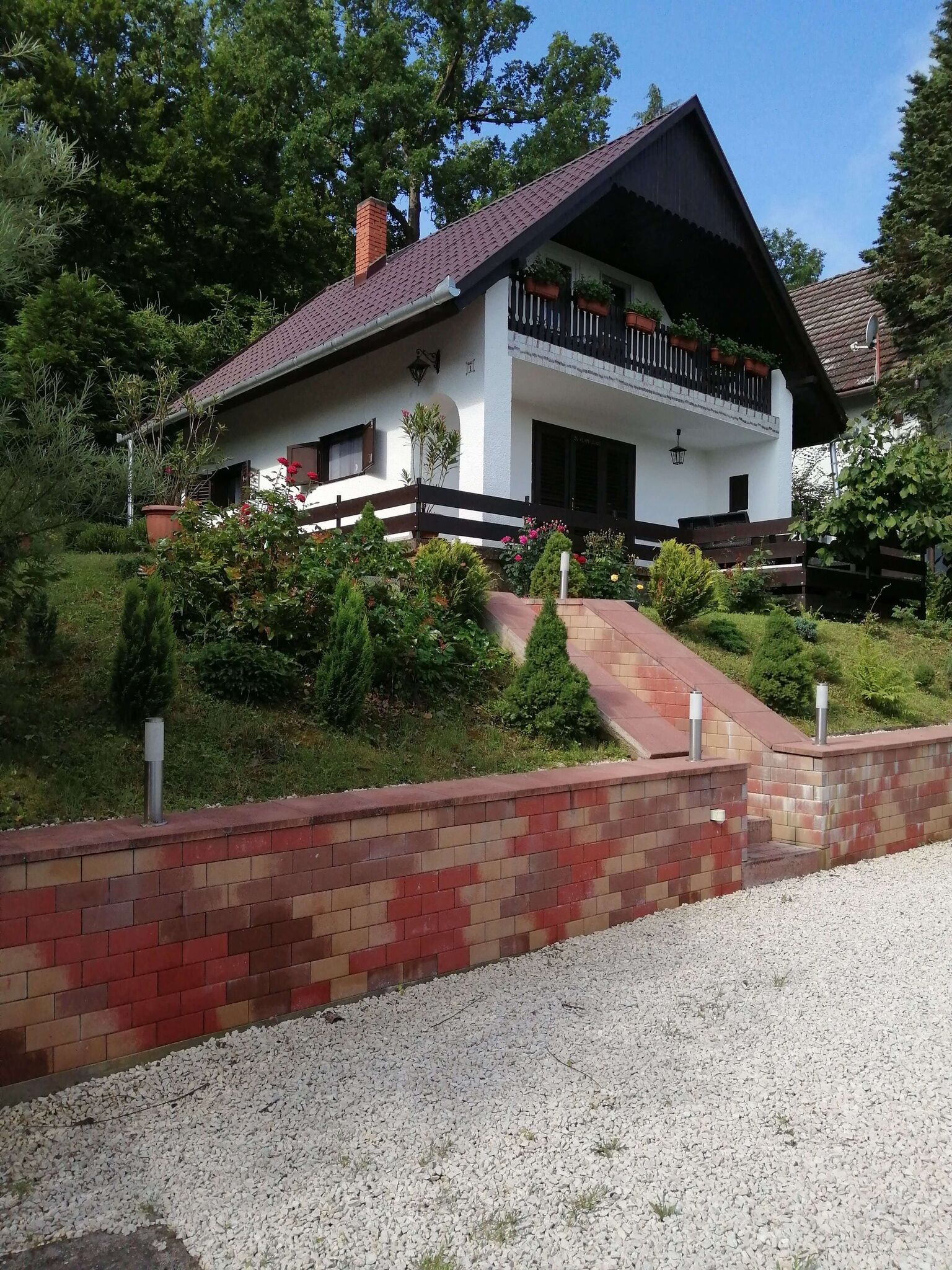 Zsuzsi Nyaraló 2. Magyarhertelend