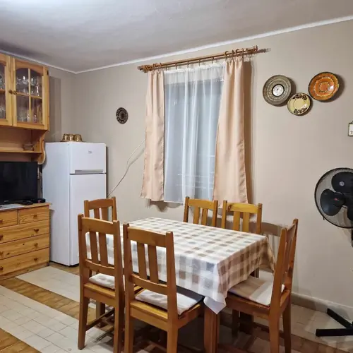 Az &eacute;tkező