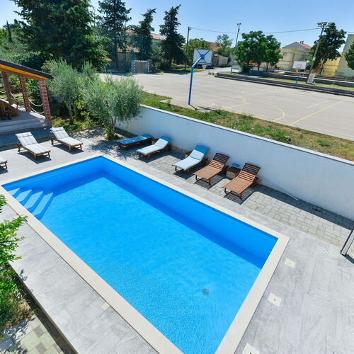 Apartmanok Családok Részére Medencével Zadar - 18098  3