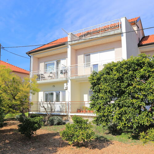 Apartmanok Parkolóhellyel Trogir - 18116  2