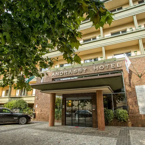Mamaison Hotel Andr&aacute;ssy Budapest