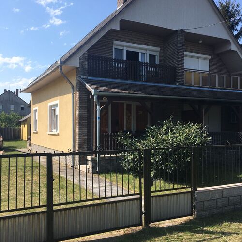 Vikrics Apartman Balatonmáriafürdő  2