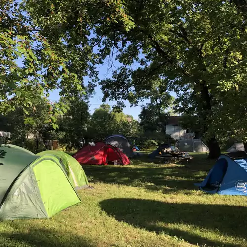 Fekete Gólya Pihenőház Baja 032 kép