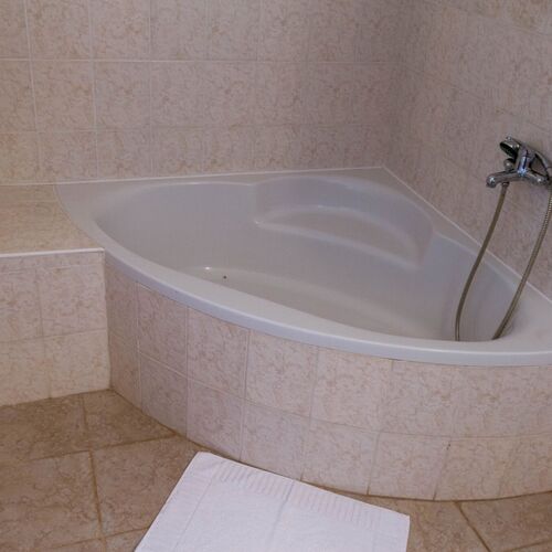 Hajnalka Apartman Badacsonytomaj  3