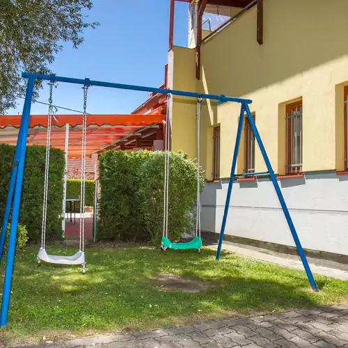 Familia 2 Apartman Balatonmáriafürdő 002 kép