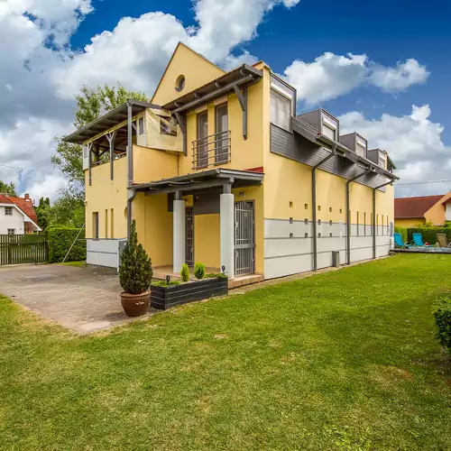 Familia 2 Apartman Balatonmáriafürdő 003 kép