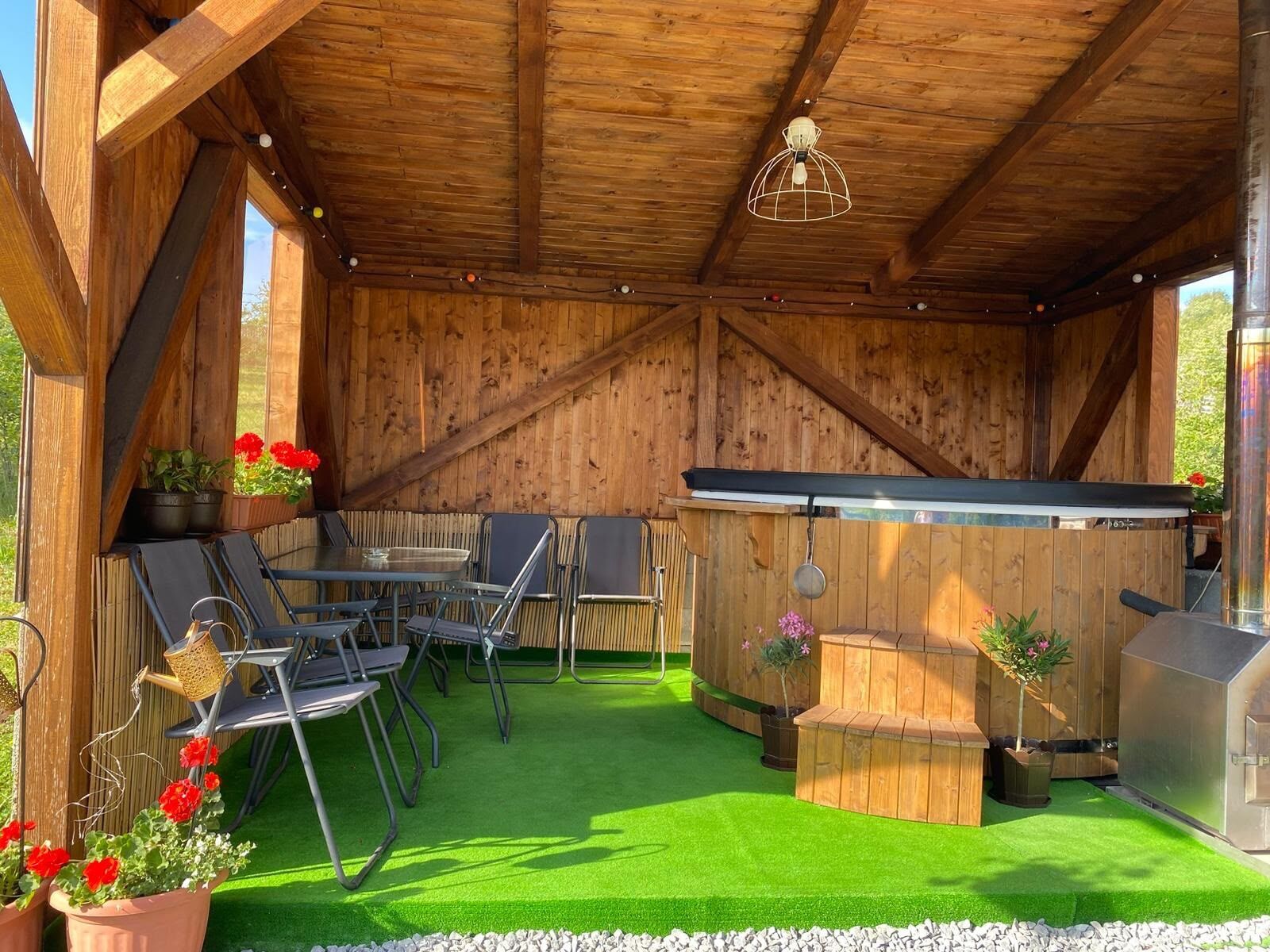 Cabana Szolomali Corund