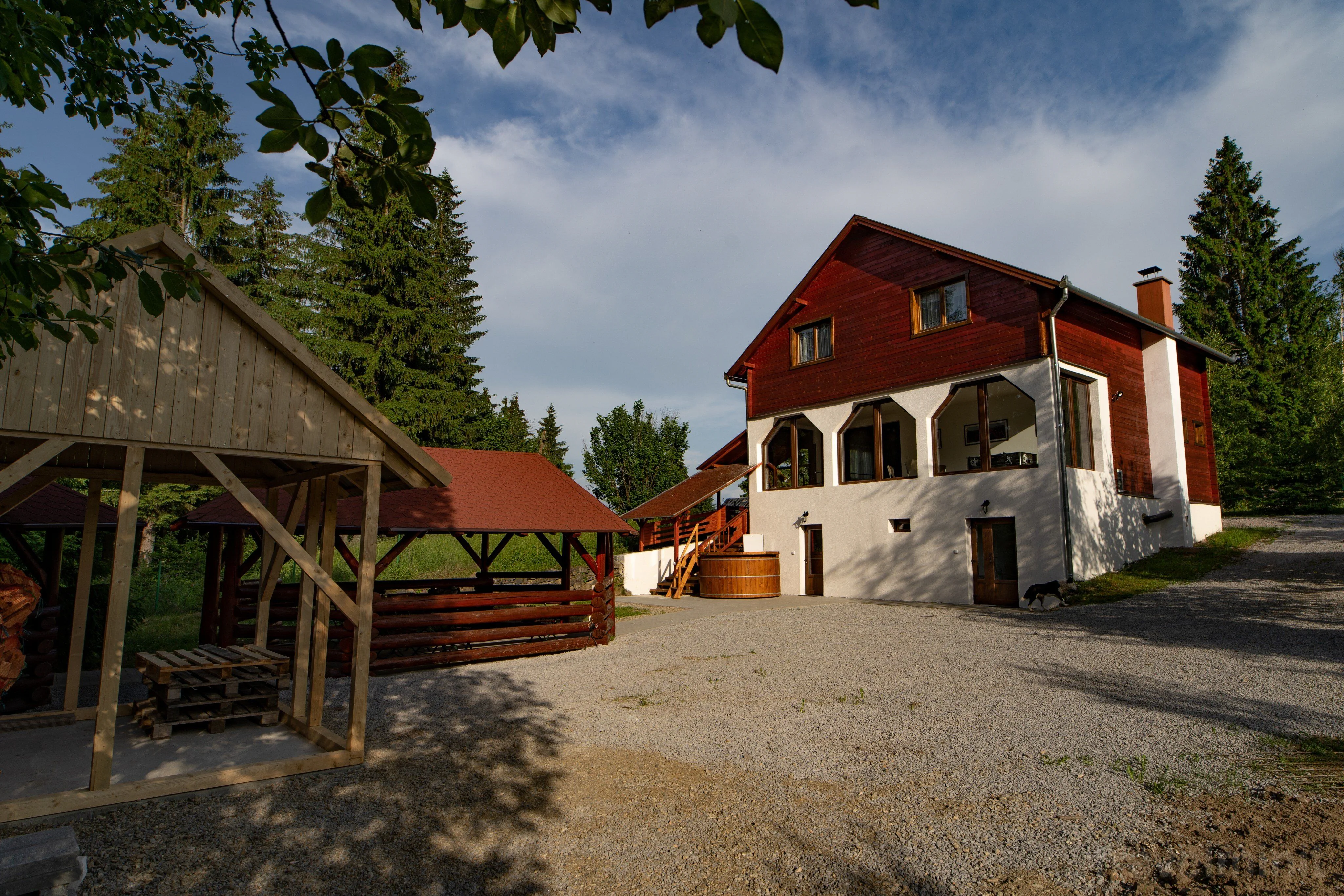 Cabană Bucsin Borzont