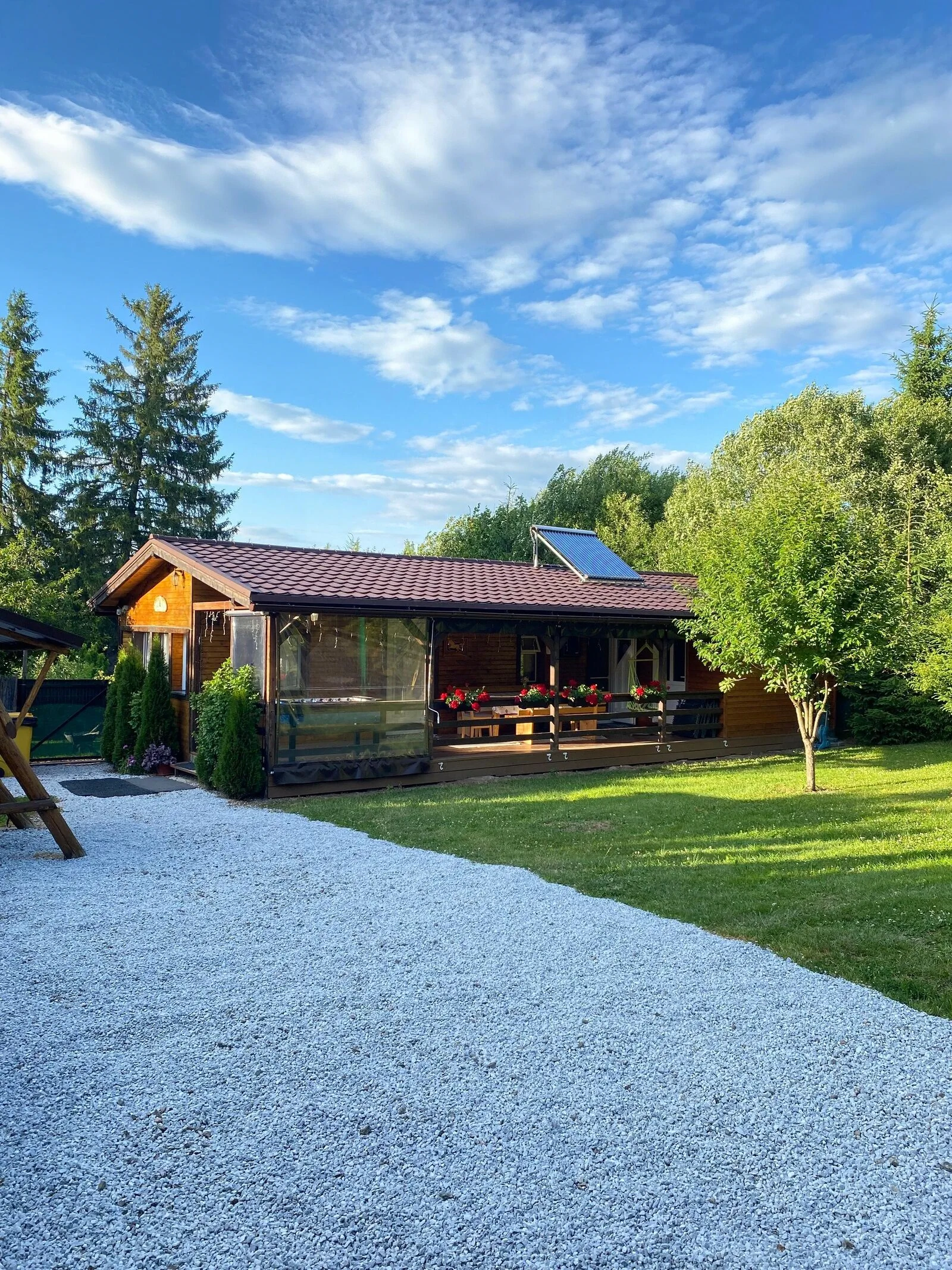 Casa de oaspeți Pinul Argintiu Borzont