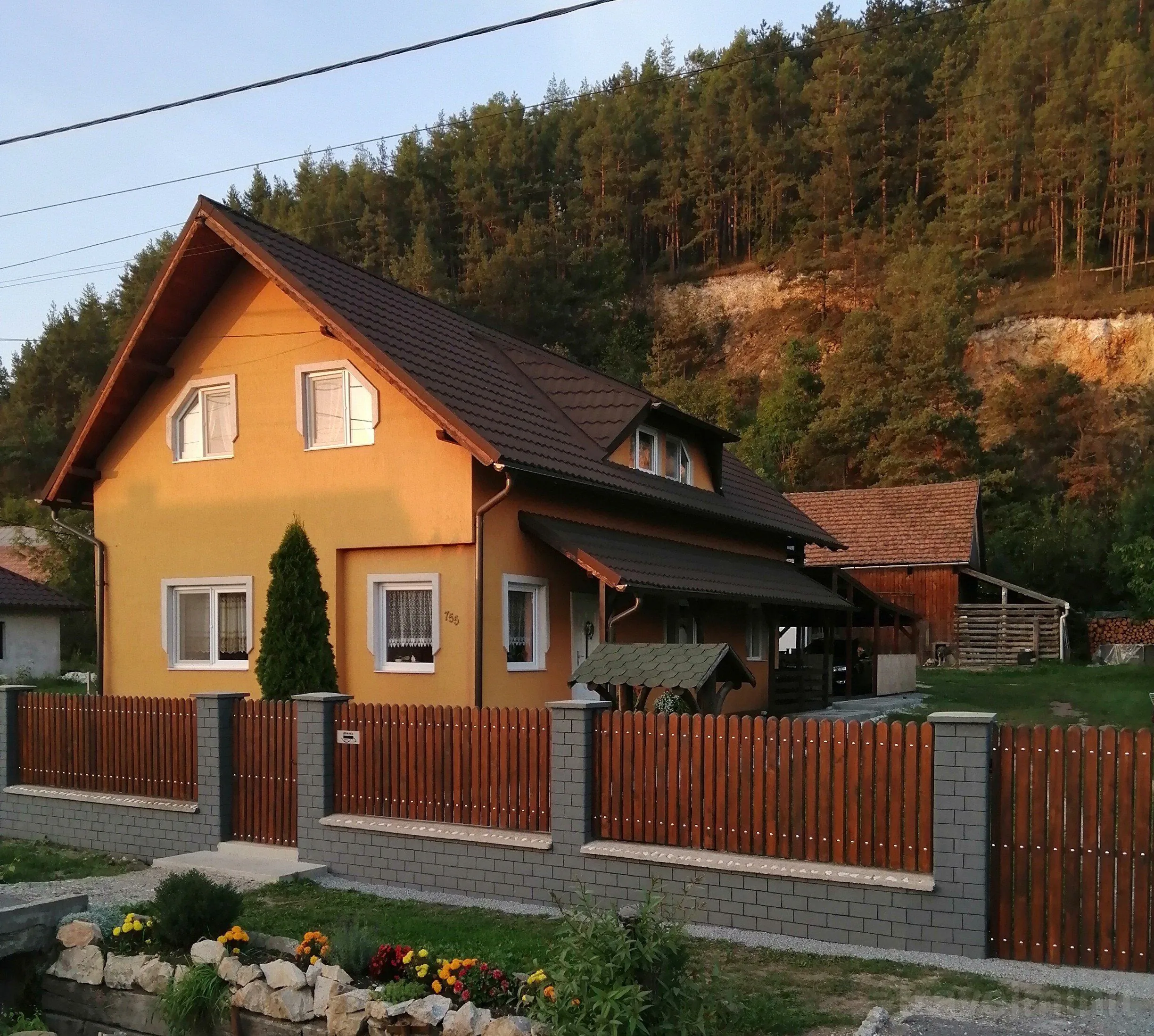 Casa de oaspeți Benkes Lăzarea
