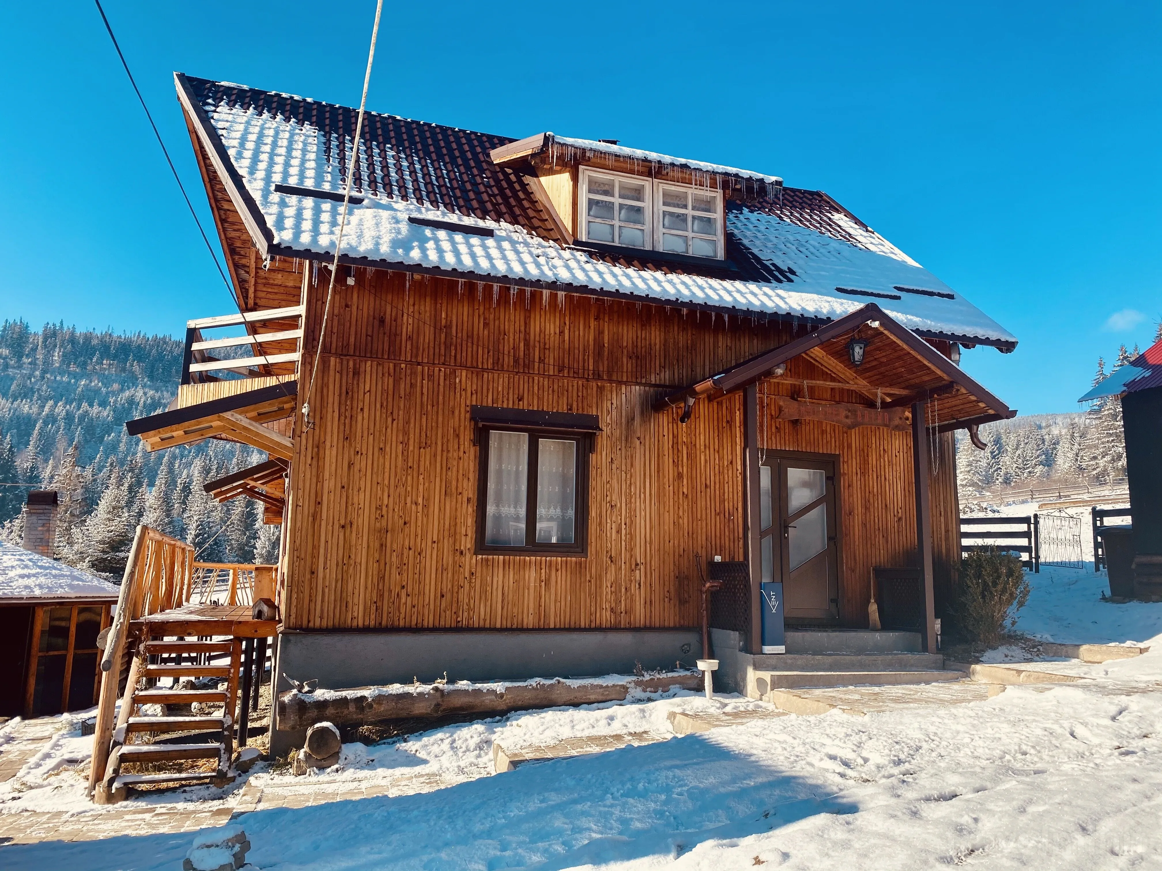 Cabana Doina Neagra Șarului