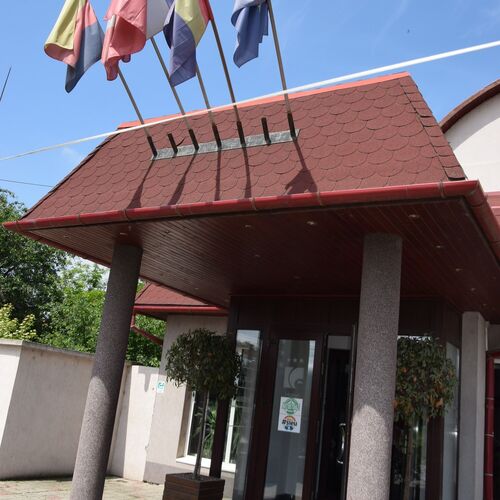 Hotel Concrete Ungheni