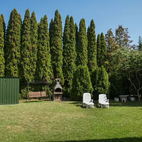 Hohl Üdülőház Balatonmáriafürdő 003 kép