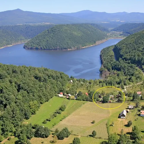 A h&aacute;z helyzete bejel&ouml;lve 