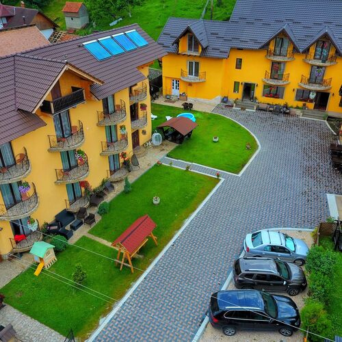 Pensiunea Roua Dimineții Moieciu de Sus