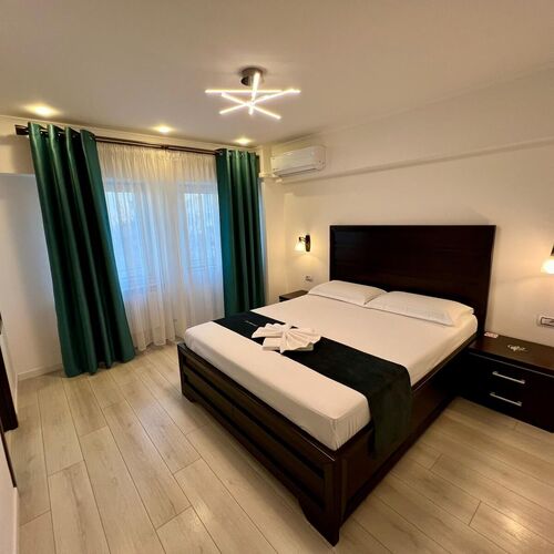 Garsoniera Sara Târgu Jiu