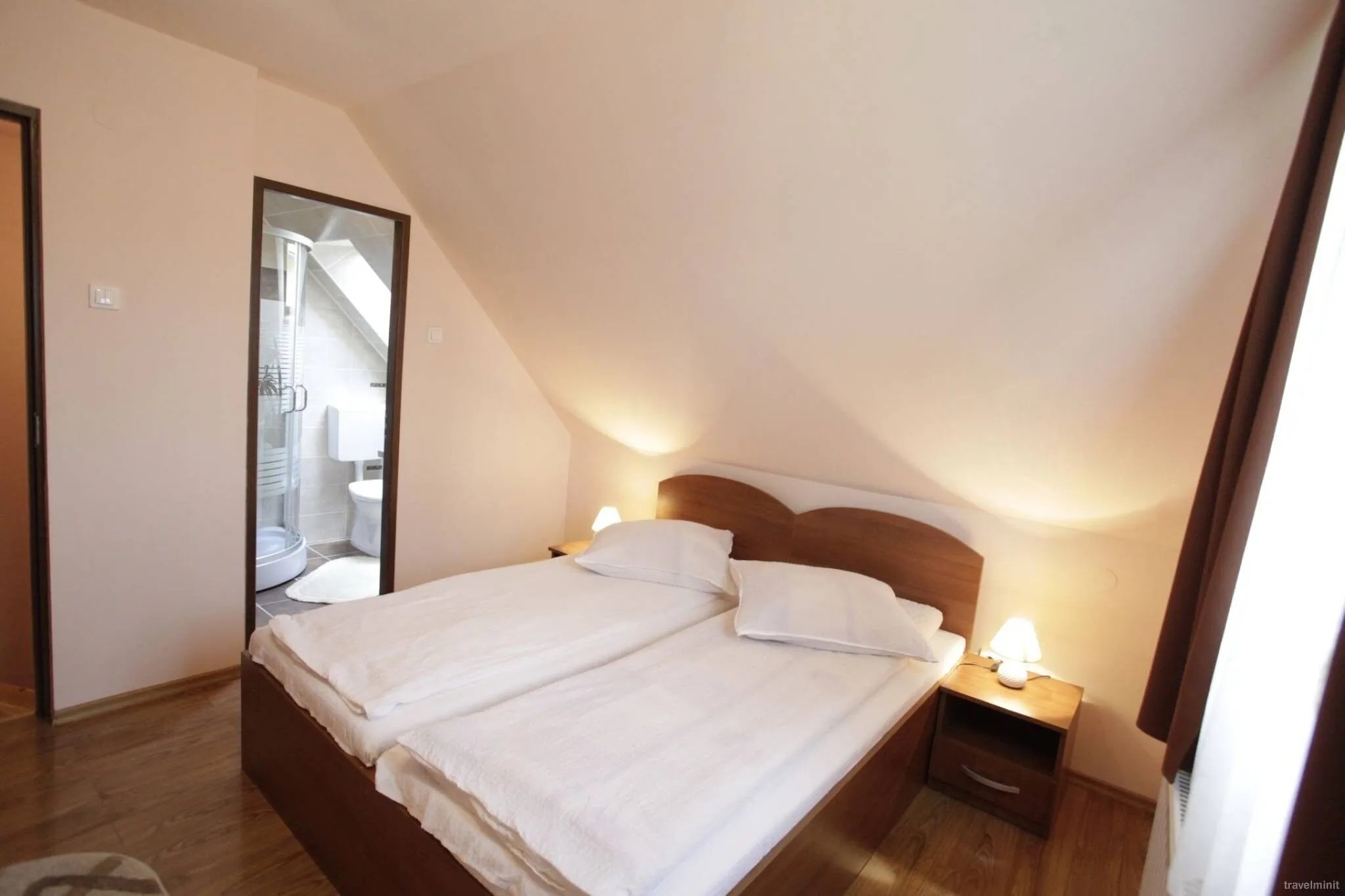 Vila Floare de Colț Izvoru Mureșului