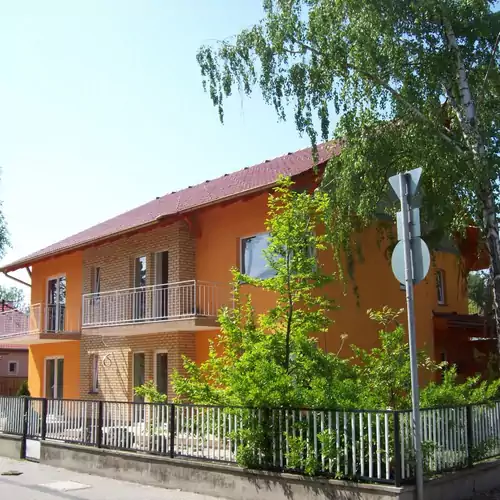 Damjanich Apartmanház Siófok 002 kép