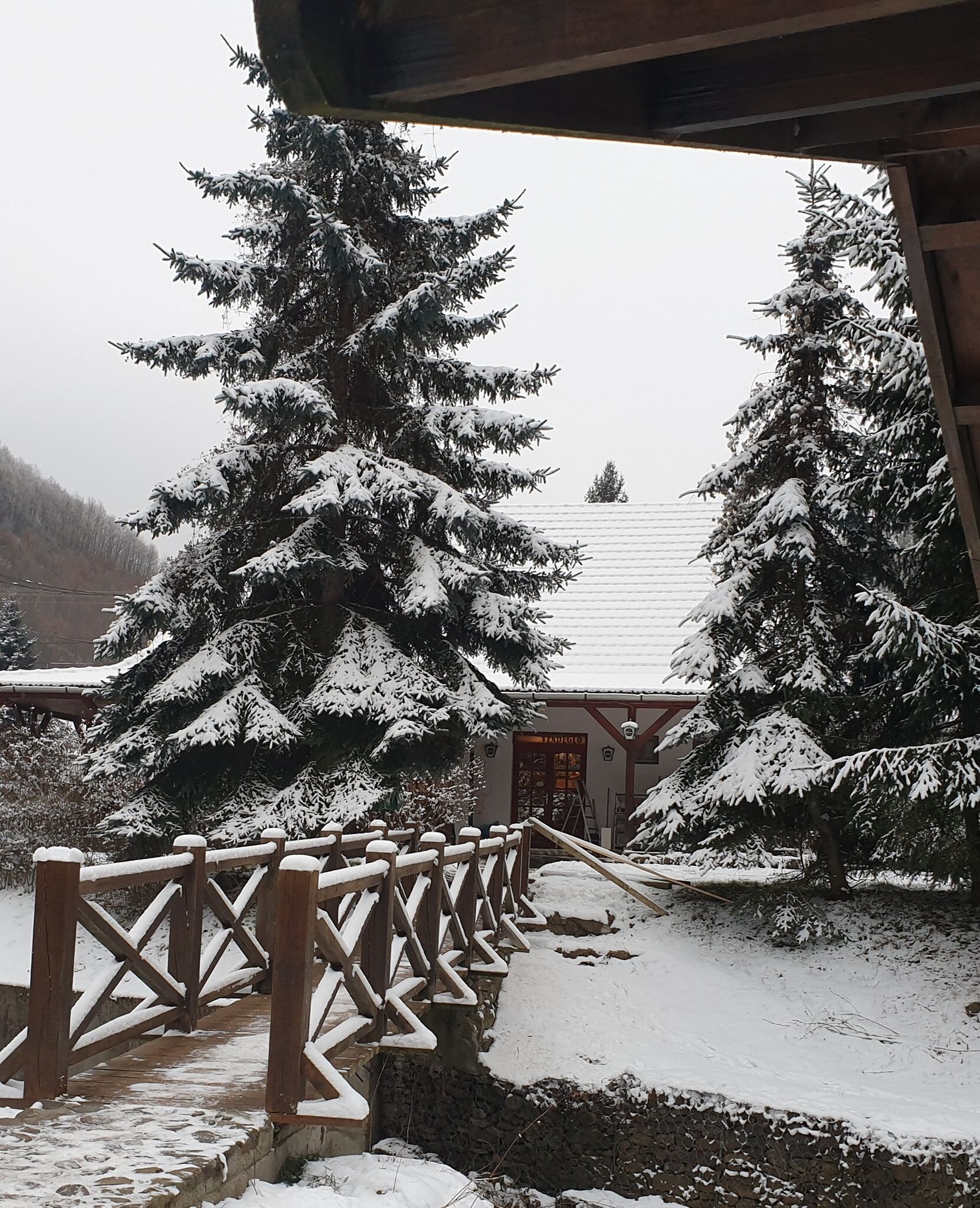 Fakanalas Fogadó Mátrakeresztes