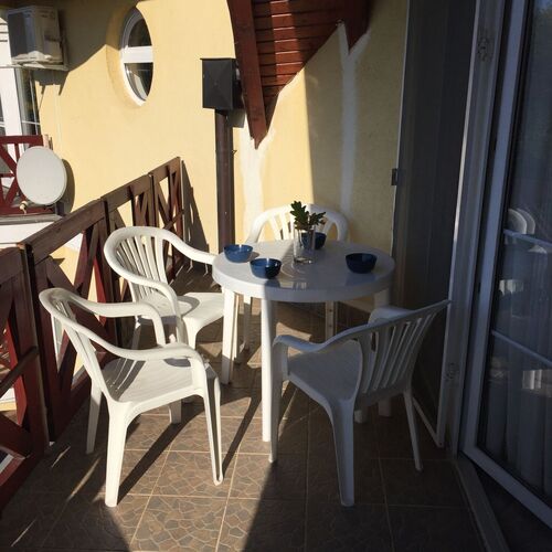 Hunor Köztársaság Apartman Balatonlelle  2