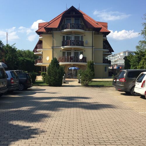 Hunor Köztársaság Apartman Balatonlelle  4