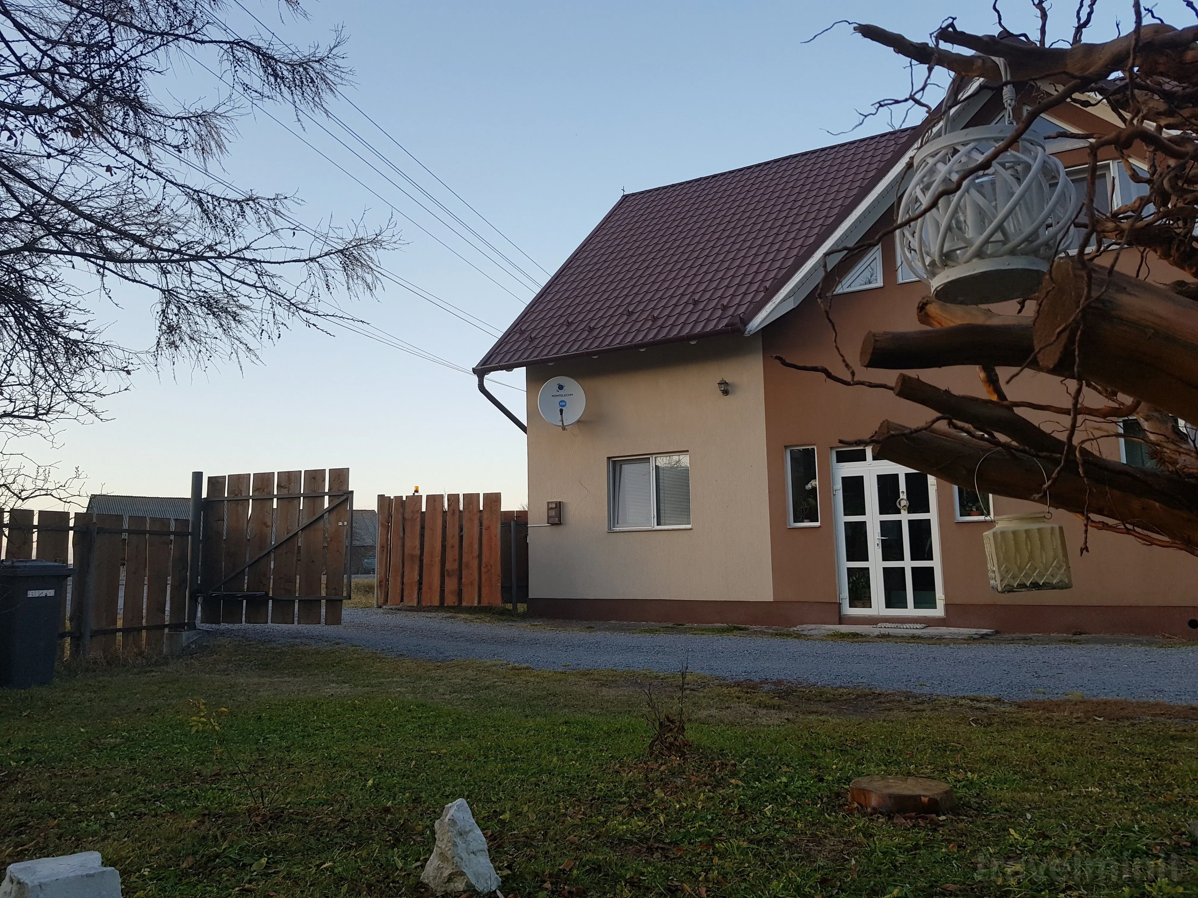 Casa de oaspeți Elza Suseni