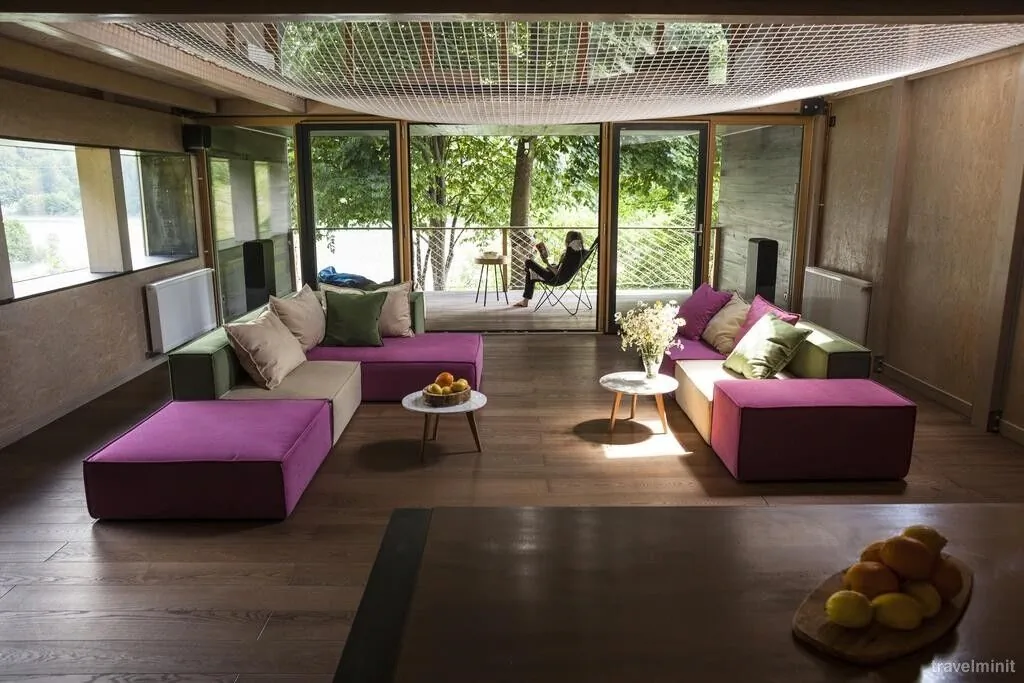 Vila Uno Atra Doftana Teșila