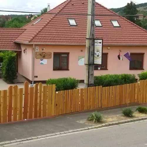 Vár-Liget Vendégház Kisnána 033 kép