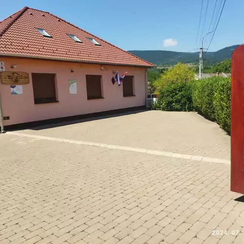 Vár-Liget Vendégház Kisnána 071 kép