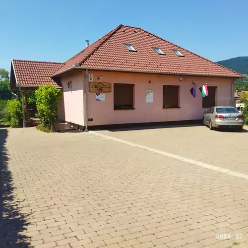 Vár-Liget Vendégház Kisnána 090 kép