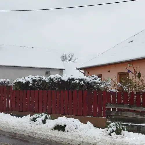 Vár-Liget Vendégház Kisnána 003 kép