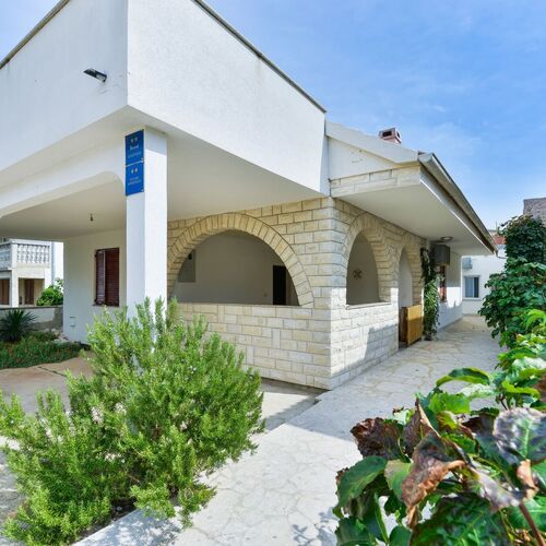 Apartments Liovic Vir